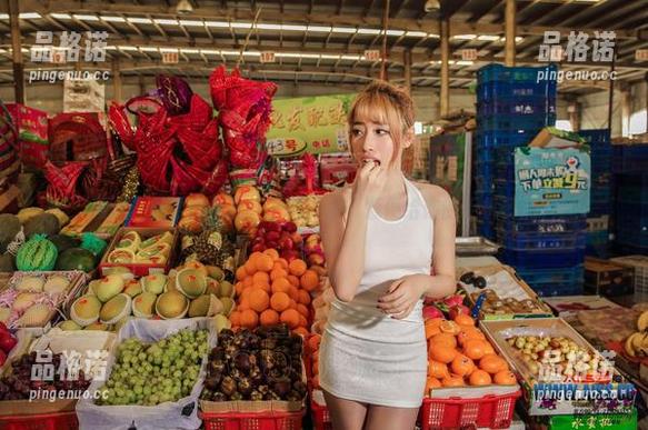 “爱丝”的公路魅影：下载美图，顺便给你的手机多点料！
