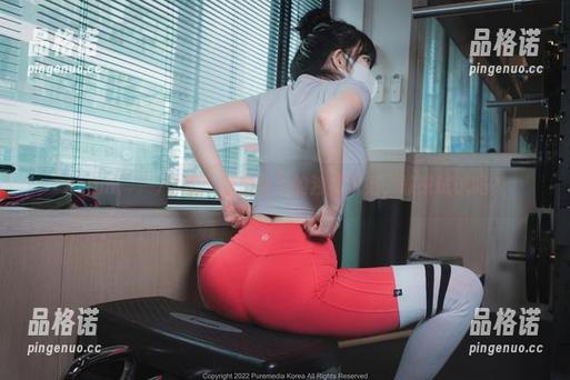 Aram(아람)自拍：荆棘女王的独特风范，敢来试试吗？