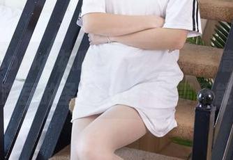 BoBoSocks袜啵啵 – 高效率高清图库，小甜豆的圣女果让你欲罢不能！
