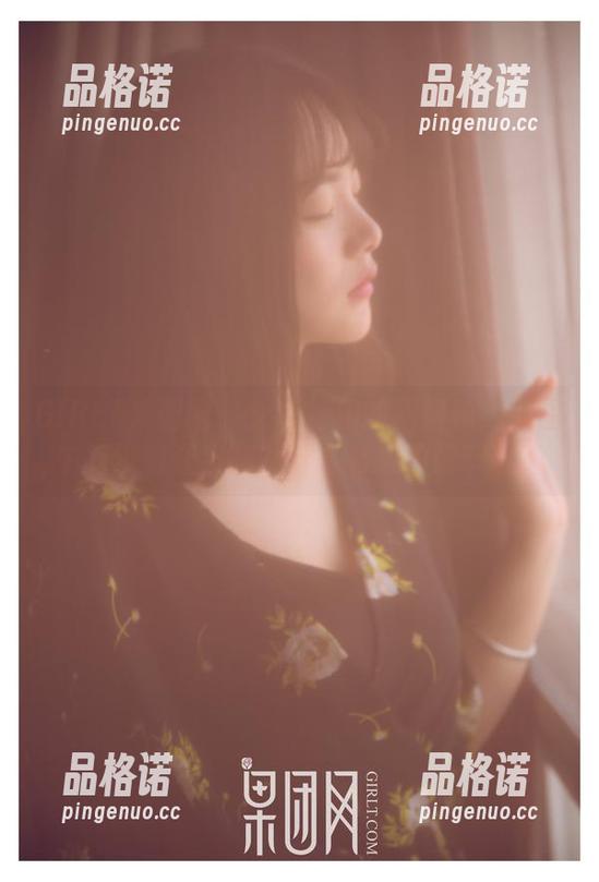 GIRLT果团网-周妍希 GIRLT果团网 - 女仆扮相的周妍希:原图中有没有让我脑补什么有趣的情节呢?