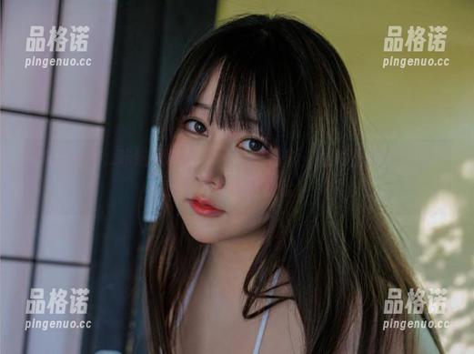 KANEKO_咔喵居家其实可以很精彩，照片里居然隐藏了我尝试的欲望哈哈！