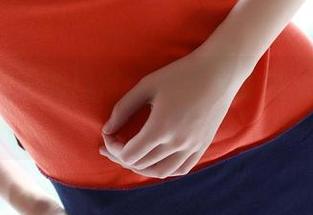 ROSI女王的日常：无圣光也能美出天际！