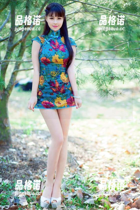 TuiGirl推女郎 - 学姐气质满分，冯雨芝再次更新套图，校园的风云人物