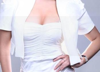 TuiGirl推女郎 – 找到了赵惟依的御姐写真,下载的时候我脑海里放起了“她真美”的音乐。
