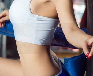 UGirls尤果网 – Abby金金的豹纹图集，难以抗拒的野性之美