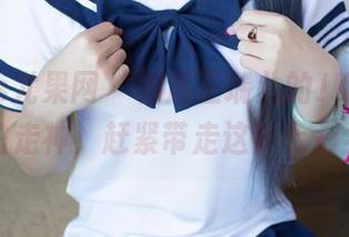 UGirls尤果网 – 精选王瑞儿的JK图片，生怕走神，赶紧带走这阵七彩梦！