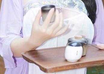 Xiuren秀人网 – 天使说：无圣光？我就是不一样的欧阳妮娜娜！