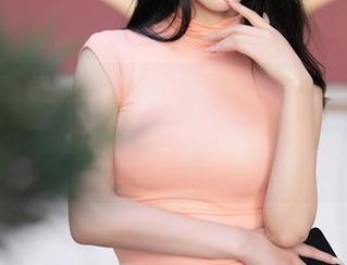 Xiuren秀人网 – 游泳池边的“泳衣时刻”，陈小喵的图集中资源照应得非常微妙。