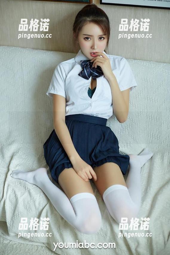 YouMi尤蜜荟-周波儿 YouMi尤蜜荟 - 红裙私拍大放送,周波儿教你如何与裙子对话