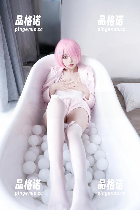 eloise软软 eloise软软的JK资源堆成小山,思考人生……要不要把它们全下载?