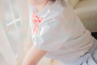 yoko夏宅最新cos上线！和服和妹汤的碰撞，谁能抗拒这样的搭配？