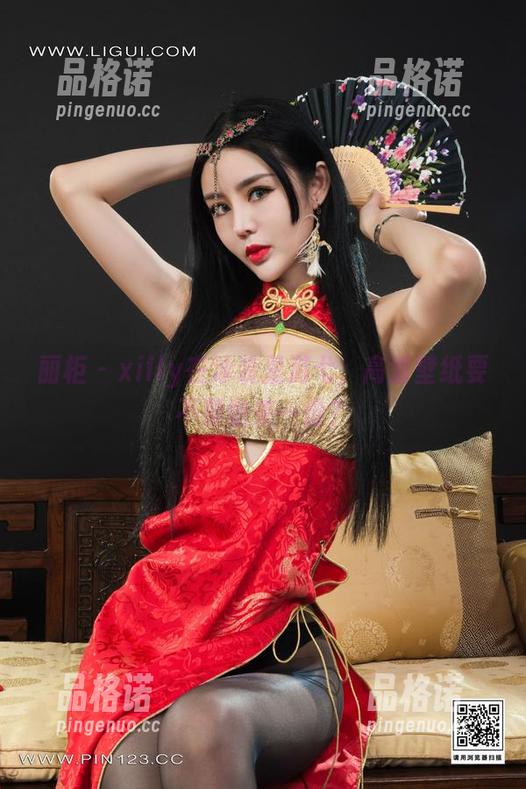丽柜-xilly 丽柜 - xilly在泳装里游弋,高清壁纸要不要也来一份?