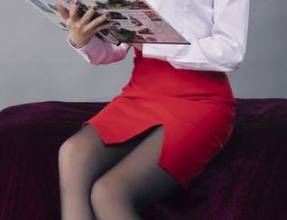 丽柜 – 在线体验王欣竹的高清日常，女孩与小淘气的完美结合！