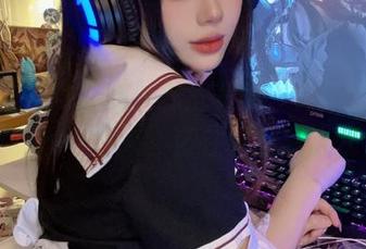 当九言的裸足撞上私房美图，结果就是你眼睛停不下来，还在锅边流口水。