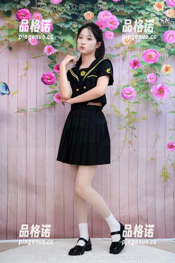 初夏女神-依依 初夏女神 - 资源有限,依依的华丽展示不容错过!