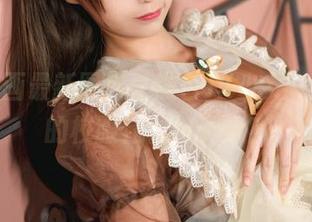 喵糖映画最新图库：黑色JK少女，猜猜她的校服什么牌子的？