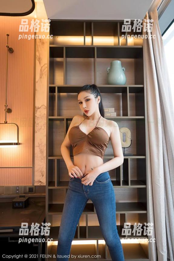 嗲囡囡-曼苏拉娜 嗲囡囡 - 曼苏拉娜黑白的美图,给我一种小小的错觉。