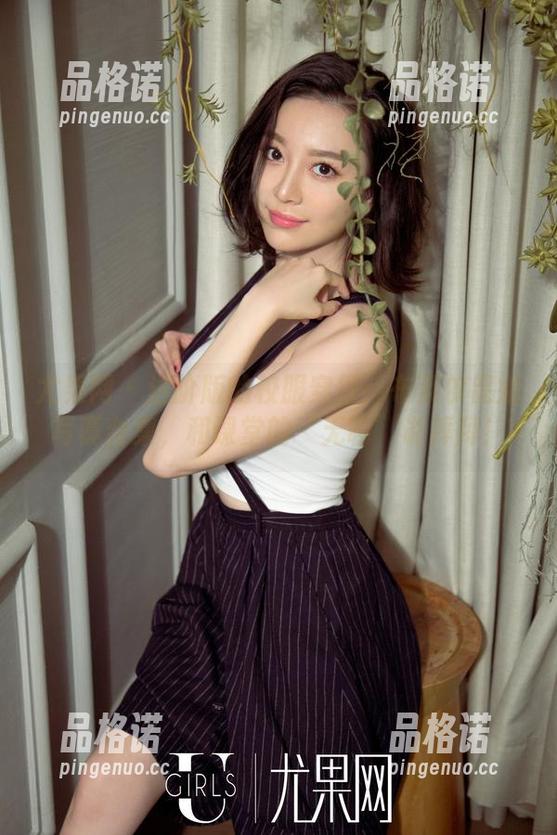 尤果网-布莱尔昆娜 尤果网 - 进阶版的校服穿搭:布莱尔昆娜写真合集,和课堂的‘无聊’说拜拜!