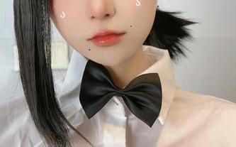 认真观看布丁大法的瑜伽作品，脑海中突然冒出一千个赞叹，这也太厉害了吧！