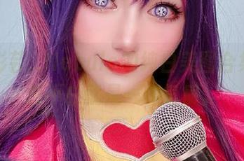 看见彩芸_Nebula的纯白美图合集，果然不白就是一种气质。