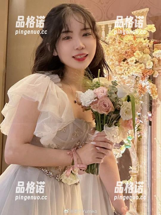 御子Yumiko 想不到吧,御子Yumiko也在校园里,图库带来的写真真有一手!