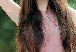推女郎 – 林萌萌的白丝图集，我是想说，穿着能力很在线，下载请注意哦！