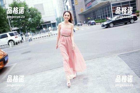推女郎 - 深入女仆角色的谭冰：这组照片让人又爱又恨