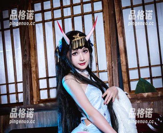 关于那套黑色内衣，木之本果的新作，大家说好看吗？