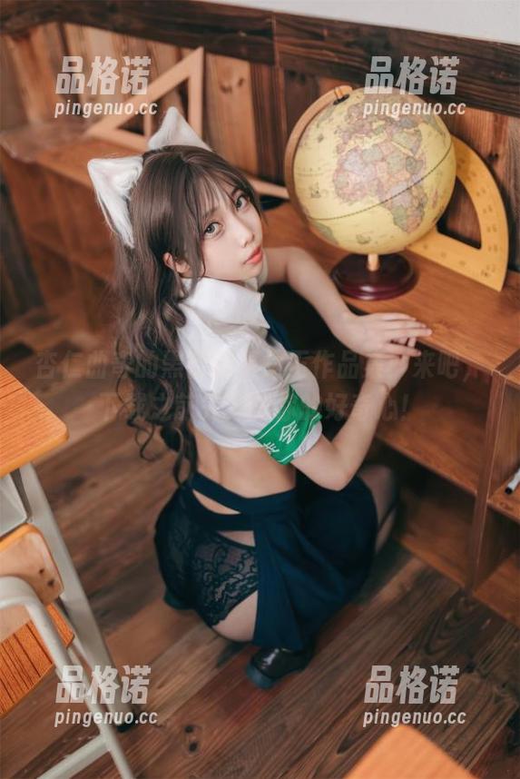 杏仁曲奇 杏仁曲奇的黑兽精灵女王作品集:来吧,下载之前先抑制你的好奇心!