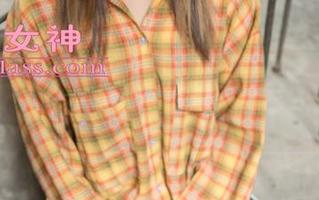 梦丝女神 – 一组雪馨妹子的美图，其实她的眼光才是亮点吧？