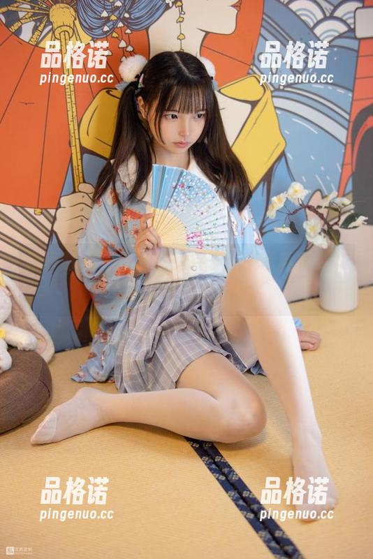 森萝财团 - 爱短裤的卉子又来带新货啦，速收美图更新中