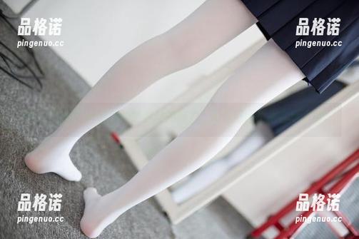 森萝财团 照片里那种JK粉色校服白丝的魔力,森萝财团也太会玩了吧。