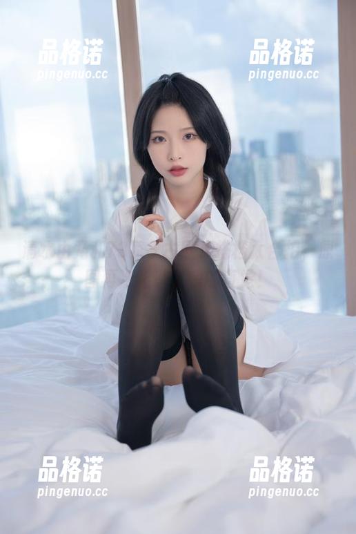 清水由乃 清水由乃和73家复古欧式搭档太合拍,原图再次验证了我的直觉!