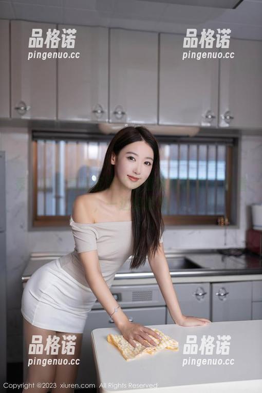 秀人网 - 高清沉浸式南初妹妹旅拍-一边看，一边想啊想