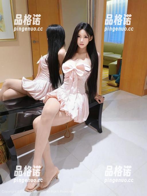 秀人网-安然maleah 秀人网 - 悄悄告诉你,安然maleah的毛衣设计灵感源自……分享下个秋冬你该穿啥