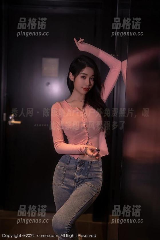 秀人网-陈思琪Art 秀人网 - 陈思琪Art的户外免费照片,嗯……比我家阳台风景强多了