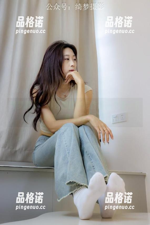 绮梦摄影-小艺 绮梦摄影 - 小艺的比基尼作品,分享一下她的“真面目”吧!