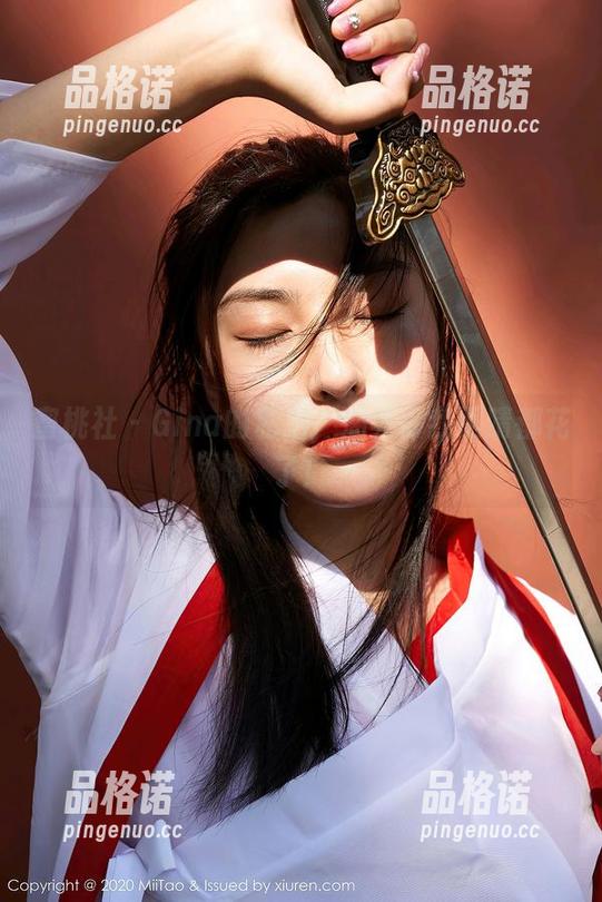 蜜桃社-Gina 蜜桃社 - Gina的私拍,油亮得我眼睛都花了!