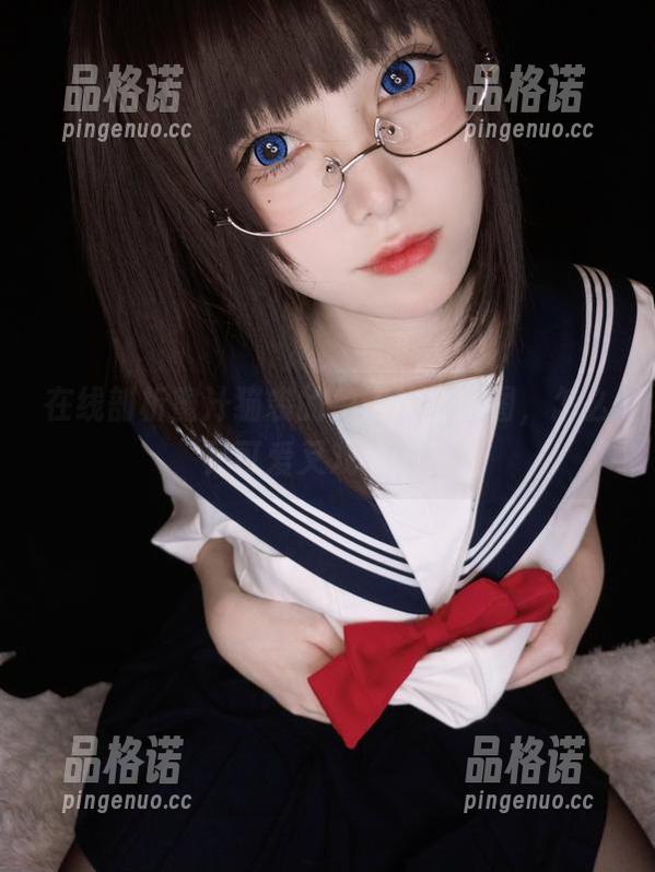 蜜汁猫裘 在线剖析蜜汁猫裘的兔子护士原图,怎么又可爱又戏谑啊?