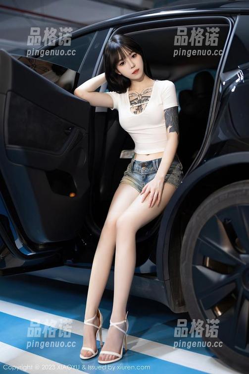 语画界 - 水手服全集，徐莉芝努力在活动，看，我不是在喝别人喝剩的海水！