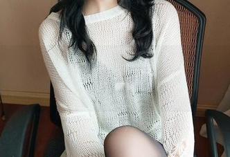 蓝色衬衫与逐月Su，两者的意外分享，在这里相遇