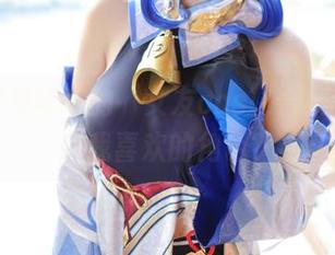 猜猜里见年一的‘女友cos’合集中有没有我喜欢的角色？