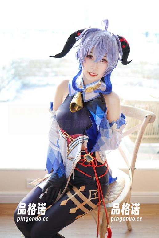 猜猜里见年一的‘女友cos’合集中有没有我喜欢的角色？