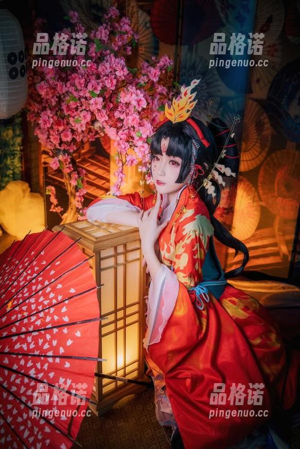 金鱼yui 金鱼yui的原图和那双美脚,资源丢给你,你敢不看?