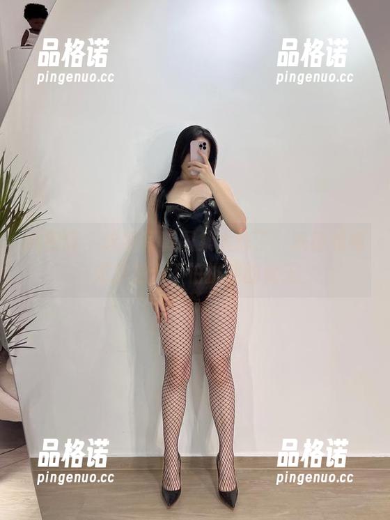 铁锤姐姐 微密圈 - 这组写真图集太炸了,铁锤姐姐果然是个不怕挑战的女王