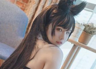 谁说皮衣只属于街头？阿半今天很开心的美图合集，打破常规！