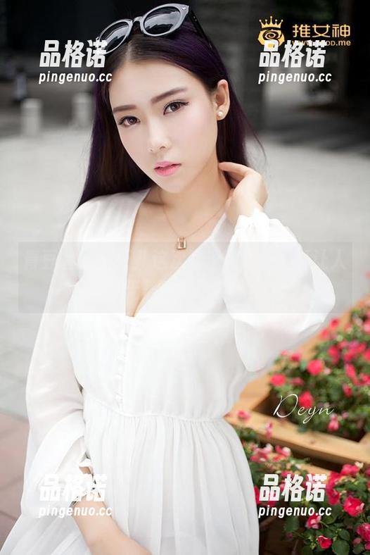 青豆客-刘钰儿 青豆客 - 刘钰儿这次的透明写真,真让人怀疑无圣光是不是本事。