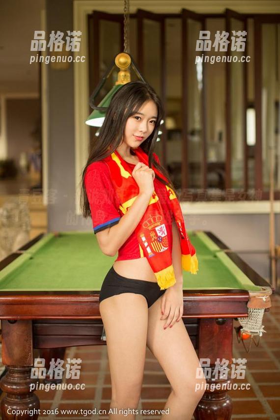 青豆客 - 都说刘钰儿的最新写真集是女神的化身，谁同意谁举手。