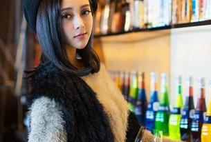 青豆客 – 看！原图里的柠檬c_lemon，做瑜伽的方法很独特吧？