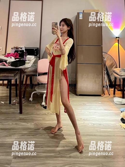 微密圈 - 合？拍？这就是黎允熙baby的女友风衬衣作品，想想就是辣！